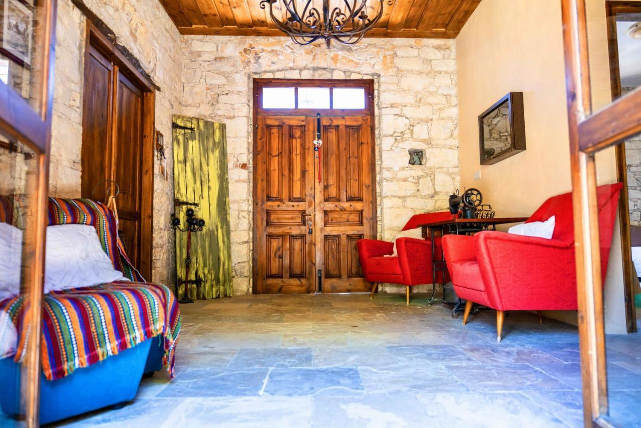 Listed Villa In Laneia Λάνια Εξωτερικό φωτογραφία
