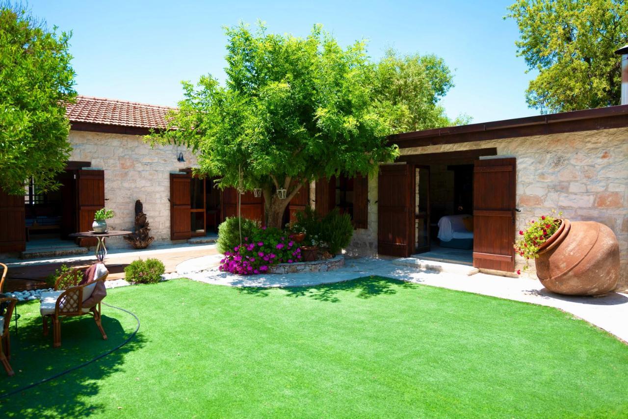 Listed Villa In Laneia Λάνια Εξωτερικό φωτογραφία
